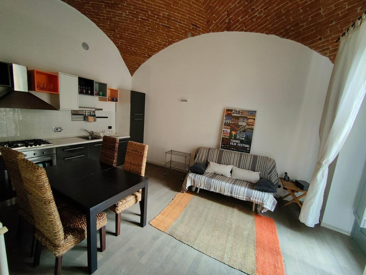 Accogliente Appartamento Tipo Loft Turin Extérieur photo